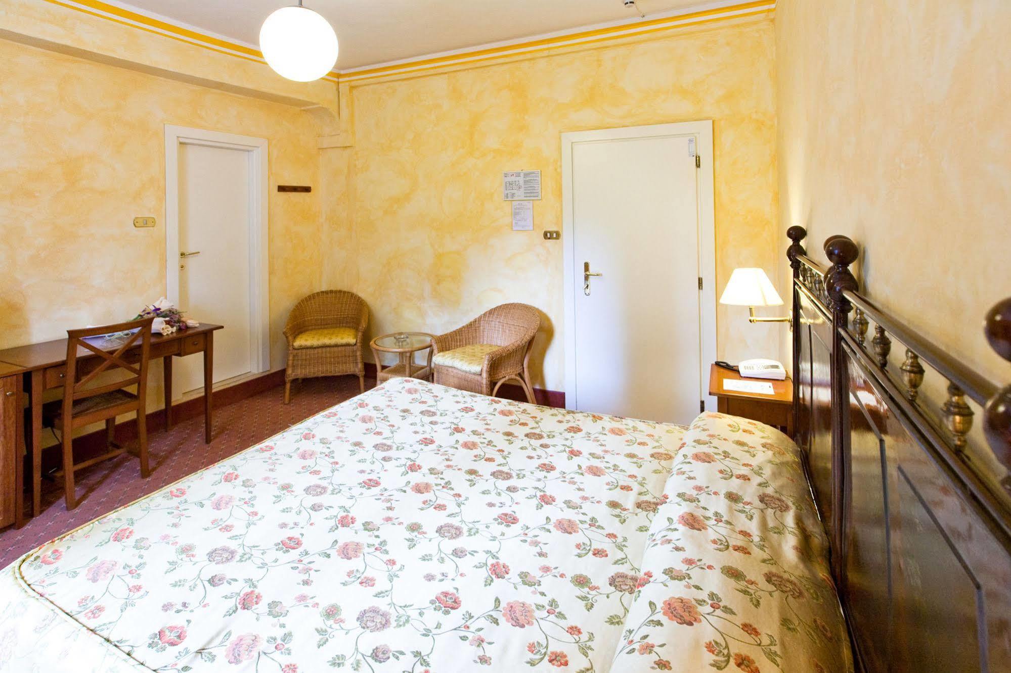 Terme San Filippo & Spa Castiglione dʼOrcia Екстериор снимка